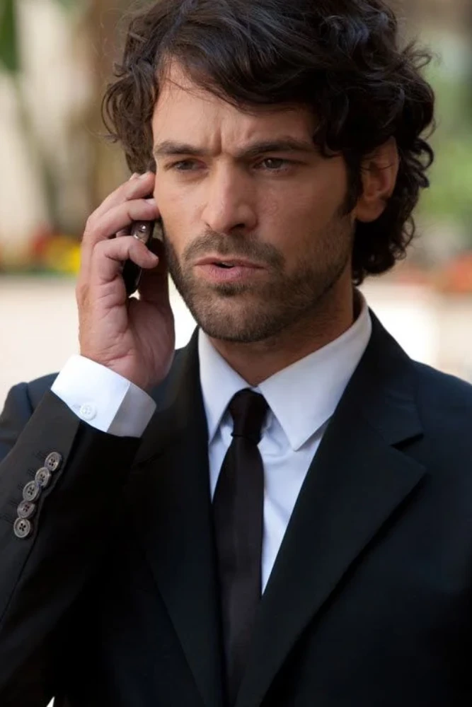romainduris-film-cinema-casting-tournage-figurants-figuration-paris